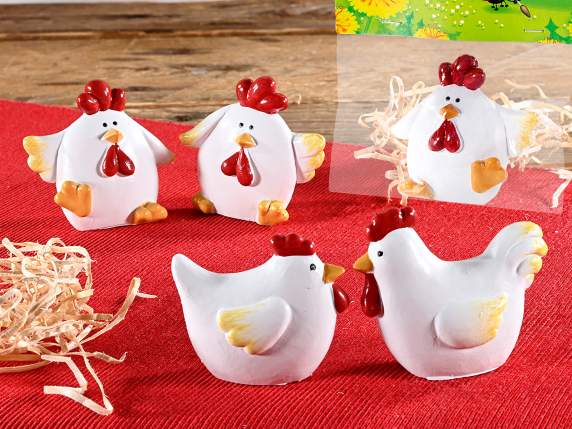 poule en résine colorée