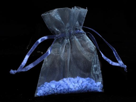 Geanta din organza albastru regal 8x11 cm cu cordon
