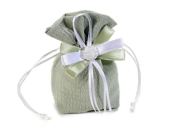 Green froissè fabric bag with bows and rose