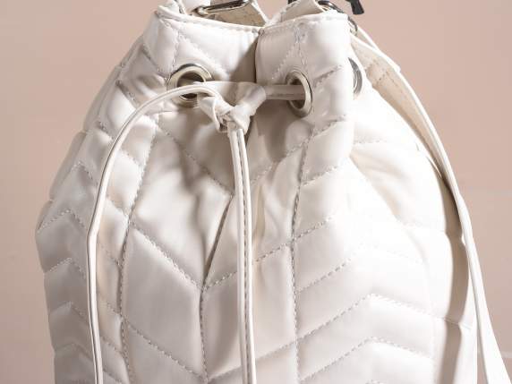 Borsa secchiello bianca similpelle trapuntata c-tracolla