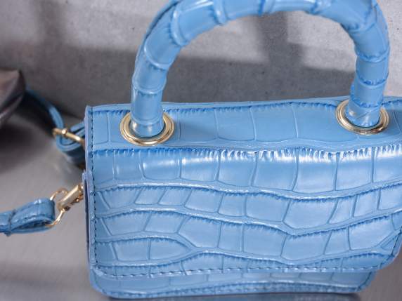 Mini bag a mano in similpelle azzurra effetto coccodrillo