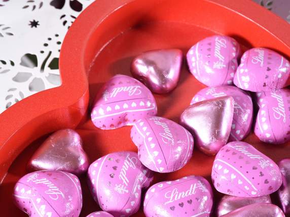 Set 2 vassoi in legno di colore rosso a cuore