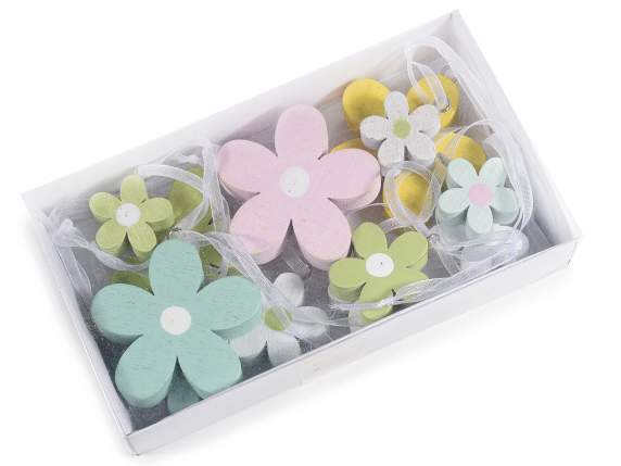 Boîte de 12 fleurs en bois coloré à suspendre