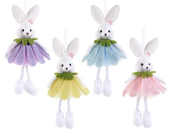 Lapin à longues pattes avec robe fleurie à suspendre