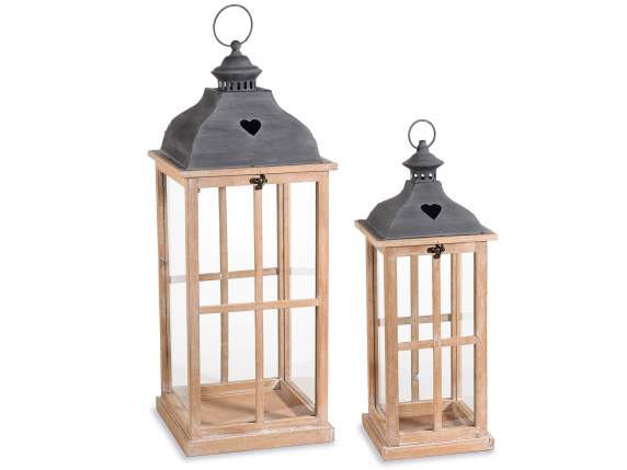 Lot de 2 lanternes en bois avec toit en métal et sculpture