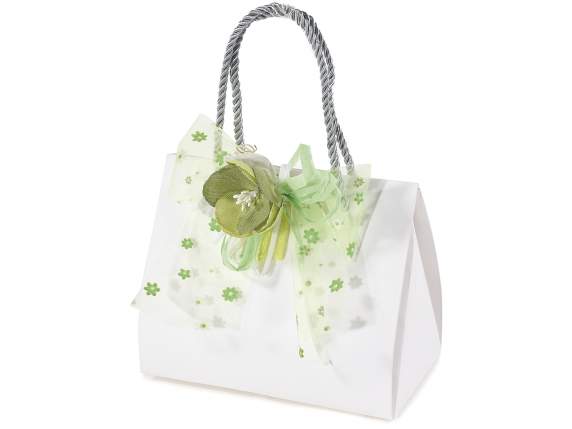 Boîte à sac en papier blanc avec trou pour noeud