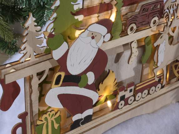 Babbo Natale con caminetto in legno colorato con luce led