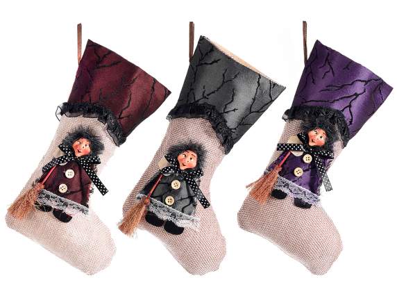 Calza in stoffa con Befana in resina da appendere