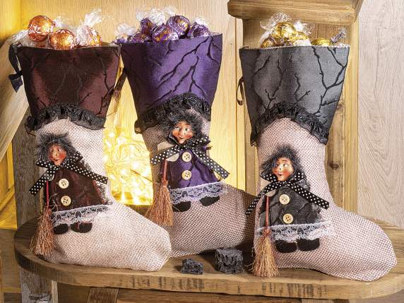 Calza in stoffa con Befana in resina da appendere