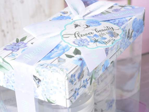 Confezione regalo floreale con gel doccia e crema corpo