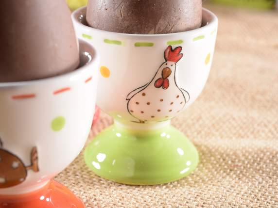 Keramik-Eierbecher mit Hühnerdekor im Relief