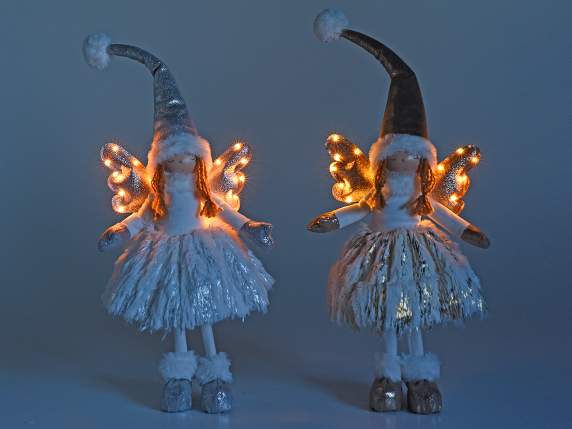 Engel mit weichem Kunstpelzkleid und leuchtenden Flügeln