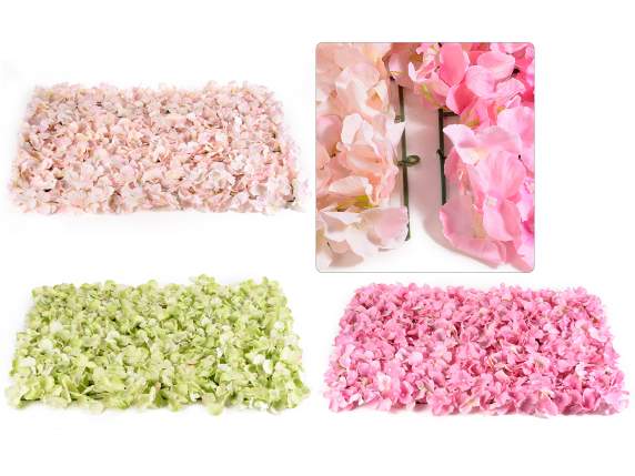 Modularer Teppich aus künstlichen Hortensienblüten aus Stoff