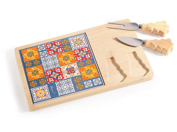 Käseschneidebrett und Messerset aus Maiolika-Holz und Kerami