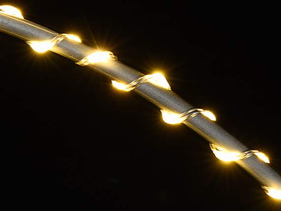Leuchtender Kreis mit 190 warmweißen LED-Lichtern zum Aufhän