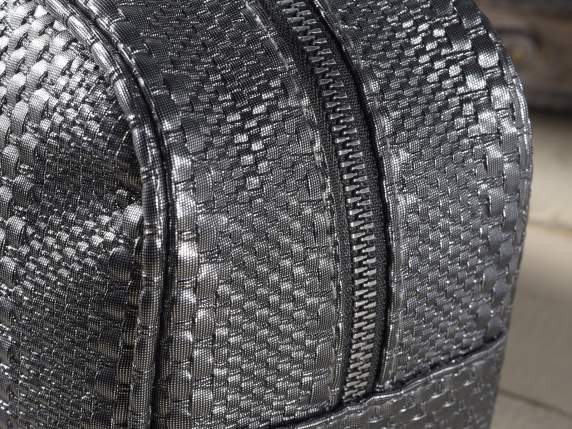 Astuccio beauty in similpelle con cinturino e chiusura a zip