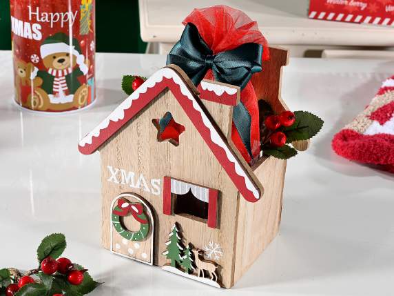 Cestino natalizio in legno a casetta con decori in rilievo