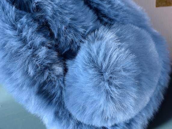 Scaldacollo morbida eco-furcolorata con chiusura a pompon