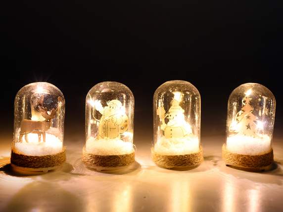 Glasdekoration mit Holz innen, mit Schnee und LED-Licht