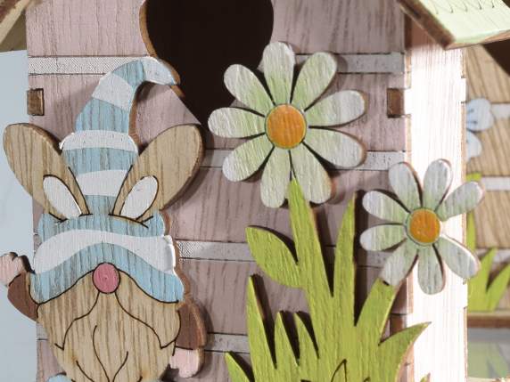 Casetta legno da appendere c-gnomo, fiori e intaglio a cuore