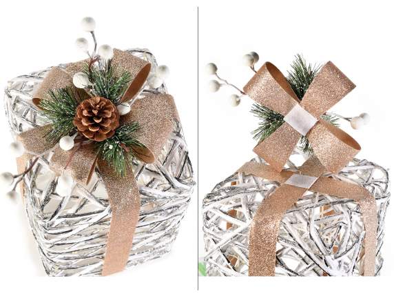 Set 3 pacchi regalo in rattan con luci led bianco caldo