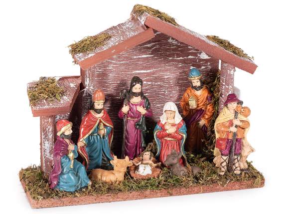 Presepe in legno con personaggi in resina, muschio, luci LED