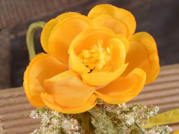 Bouquet de fleurs doranger et dépis artificiels avec paill