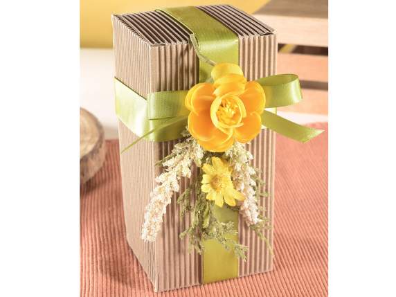 Bouquet de fleurs doranger et dépis artificiels avec paill