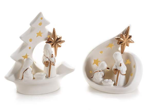 Crèche en céramique blanche avec détails dorés et lumières