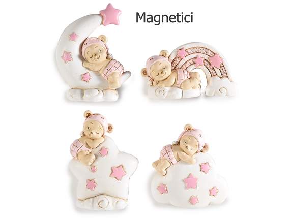 Magnete baby orsetto in resina rosa con calamita