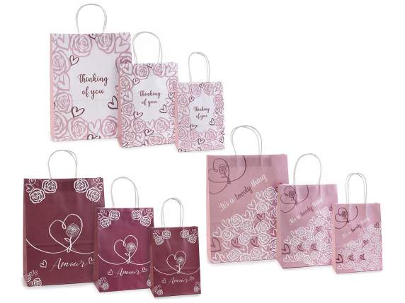 Paquete 69 bolsas-sobres papel con asas, corazones y rosas