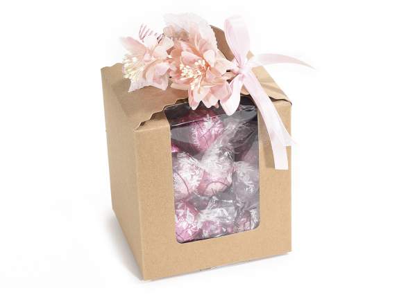 Caja de papel kraft con ventana y asa