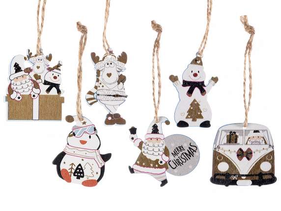 Muestra 72 adornos navideños de madera para colgar
