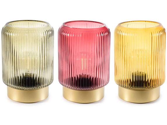 Lámpara de cristal moleteado de color con base dorada y luz