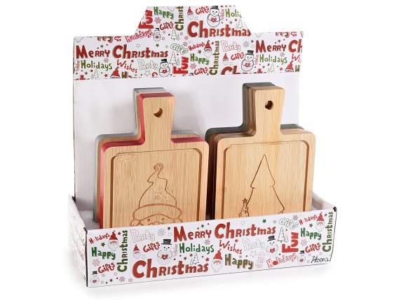 Tabla de cortar de madera tallada con adornos navideños en p