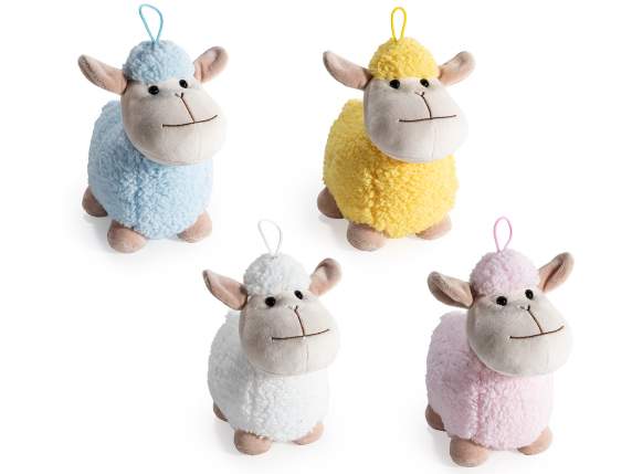 Mouton en peluche coloré avec ficelle