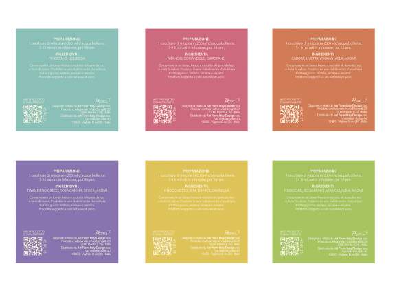 40 g dinfusion de tisane dans une tasse en porcelaine à mot