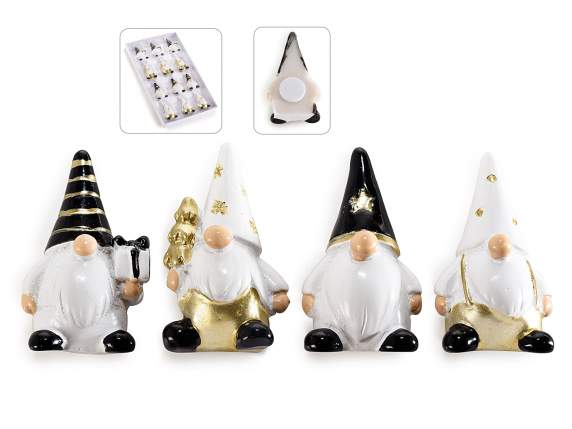 Pack of 12 Santa Claus in resin with double-sided adhesive