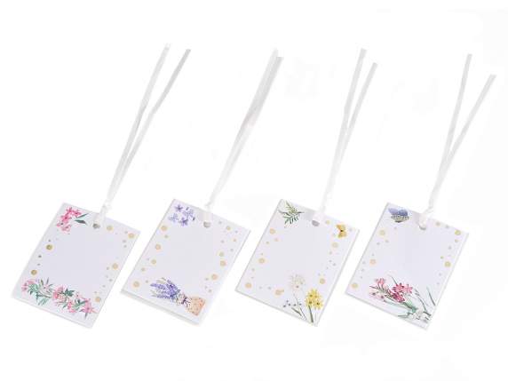 Pack of 25 tags in white paper with Flowers print and satin