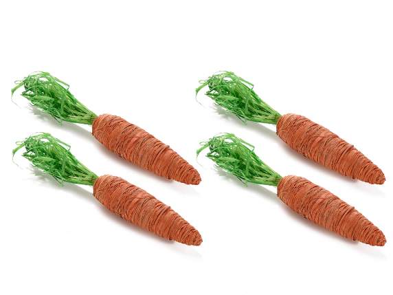 Pack of 4 artificial carrots in paper