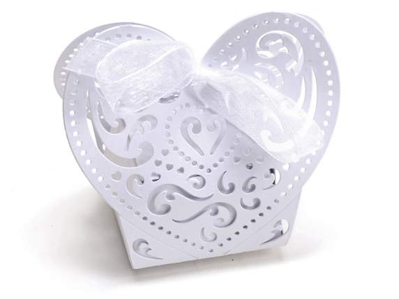 Pearly paper shaped heart white box for sugared almond.