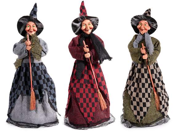 Sorcière Befana en tissu et résine avec récipient à bonbons