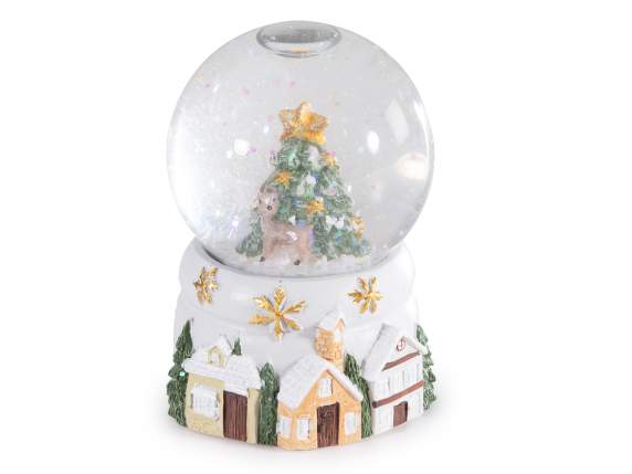 Bola de nieve con paisaje navideño sobre base de resina