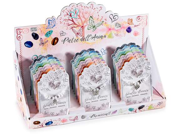 Pulsera de cuerda con piedras de colores y charm de metal.