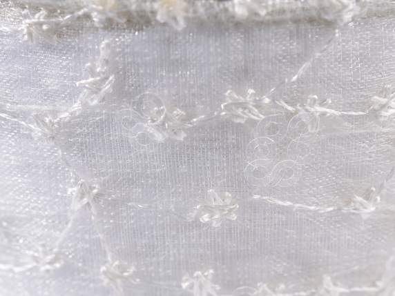 Ruban ivoire avec broderie et bords en cuivre façonnables