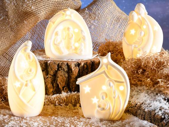 Scenă a Nașterii Domnului din porțelan alb cu lumină LED