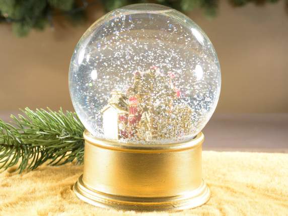 Schneeball-Spieluhr „ChristmasPark“ mit goldglänzendem Socke