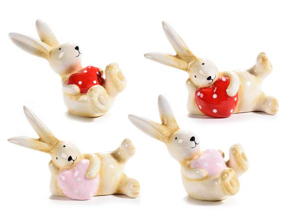 Set 2 coniglietti decorativi in ceramica lucida con cuore