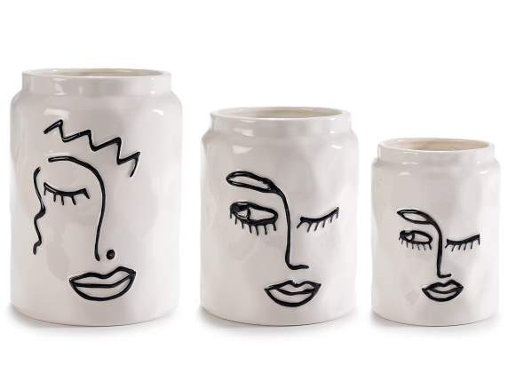 Set of 3 porcelain vases with hammered effect woman's face