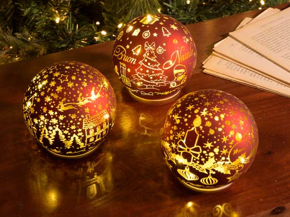 Lampa sfera de sticla de Craciun decorata cu lumini LED